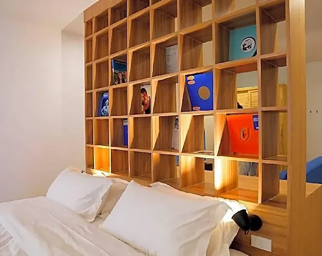 New Chic Space-jj Market-btsaree-wifi,parking3 3* Bangkok
