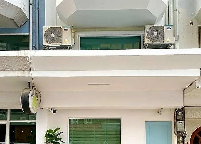 New Chic Space-jj Market-btsaree-wifi,parking3 Hotel 3*